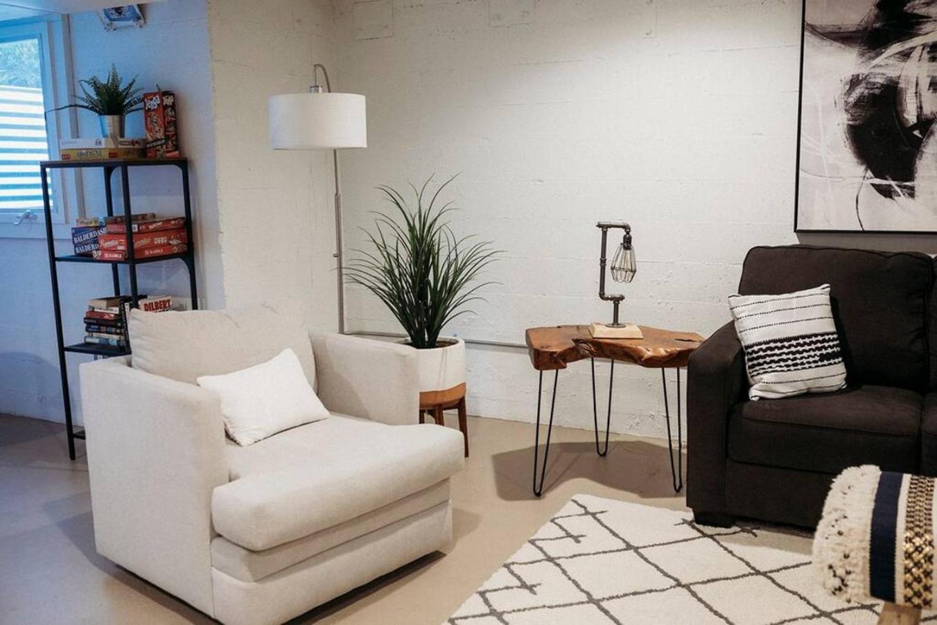 Style Meets Comfort In Beautiful Design *