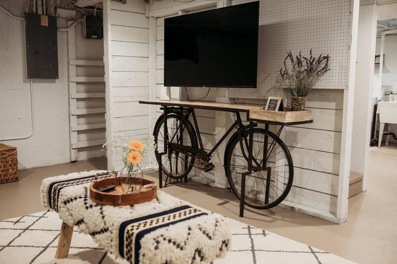 Holiday home Style Meets Comfort In Beautiful Design